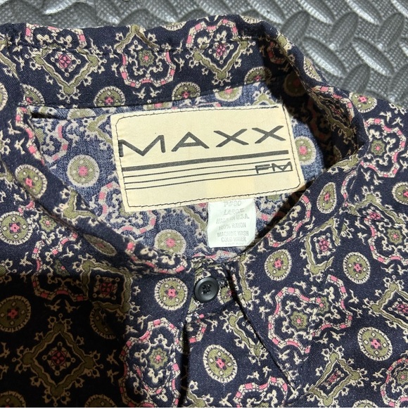 Vintage MAXX FM Shirt Mens Size Large Geometric Abstract Print Rayon Top 90s USA - Picture 2 of 10